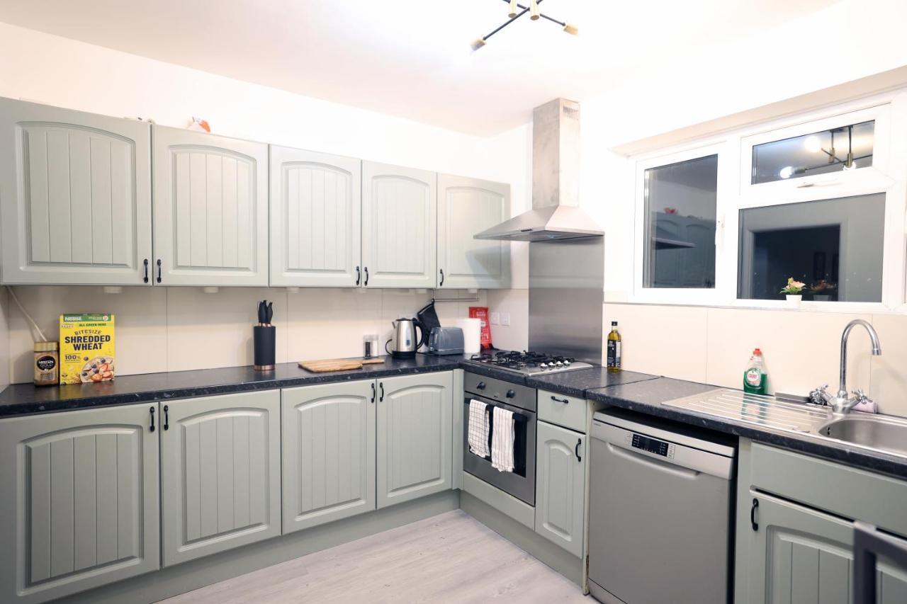 Bath City Skyline Spacious 3 Bed House For Family ภายนอก รูปภาพ